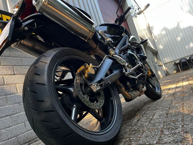 triumph - street-triple