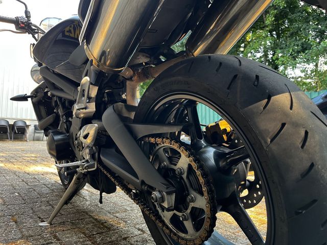 triumph - street-triple