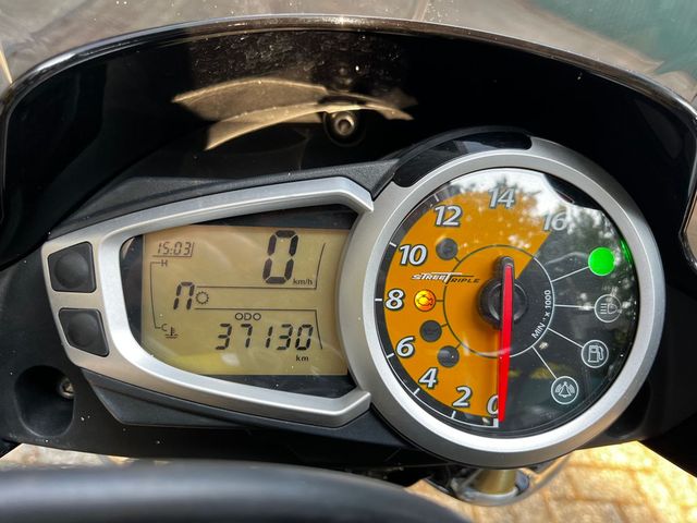 triumph - street-triple