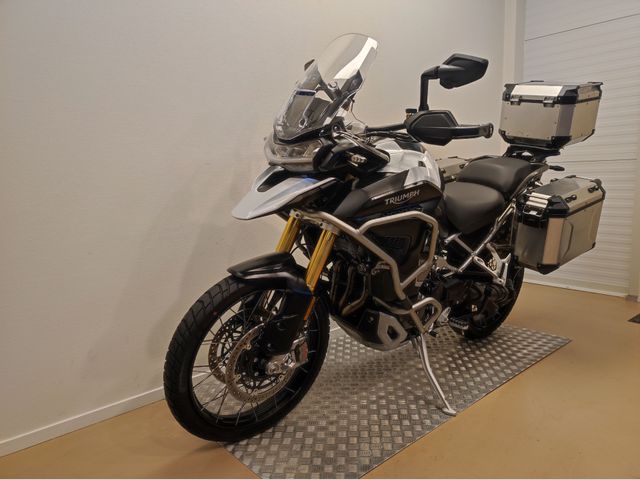 triumph - tiger-1200-rally-explorer