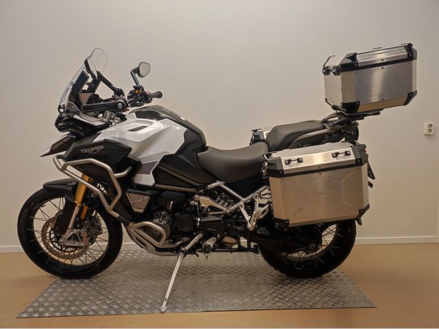 triumph - tiger-1200-rally-explorer