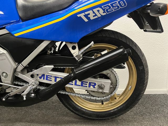 yamaha - tzr-250
