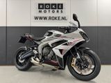 TRIUMPH DAYTONA 660