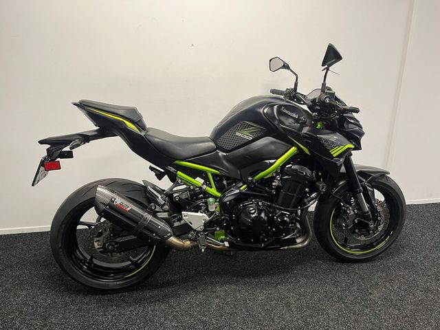 kawasaki - z900
