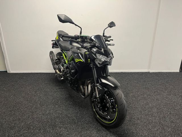kawasaki - z900