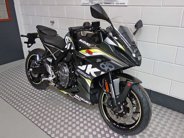 suzuki - gsx-8r