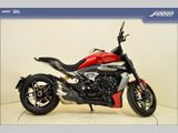 DUCATI DIAVEL V4