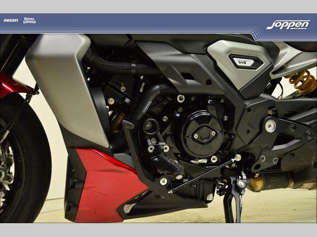 ducati - diavel-v4