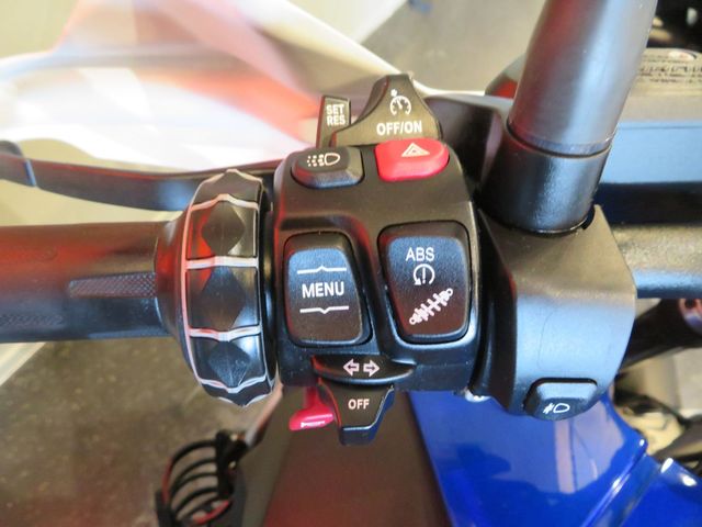 bmw - r-1250-gs-adventure