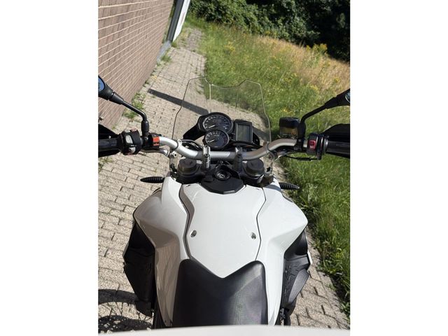 bmw - f-800-gs