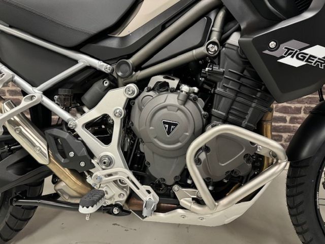 triumph - tiger-1200-rally-pro