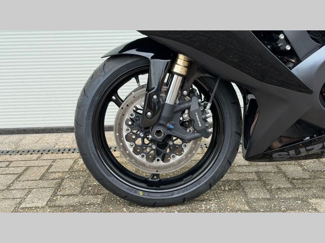 suzuki - gsx-r-600