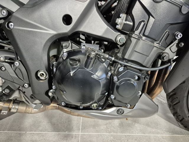 kawasaki - z1000-abs