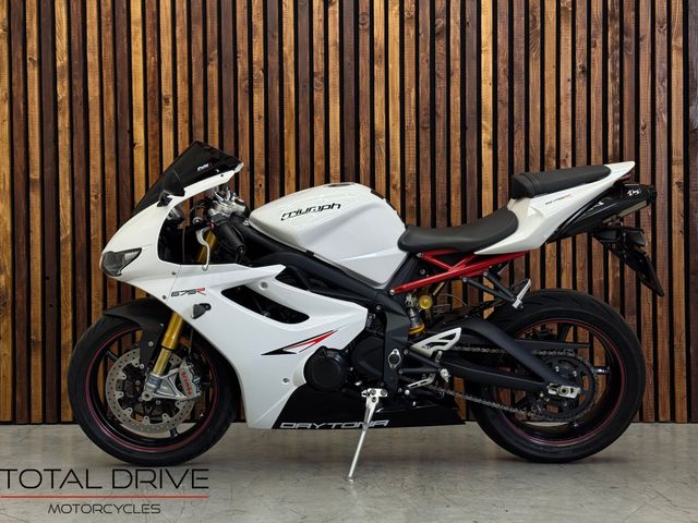 triumph - daytona-675-r