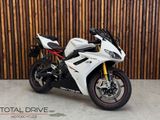 TRIUMPH DAYTONA 675 R