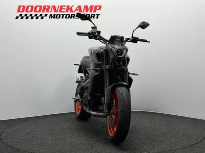 YAMAHA MT 09 ABS – foto 3
