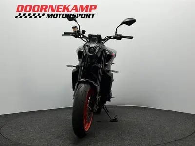 YAMAHA MT 09 ABS – foto 4