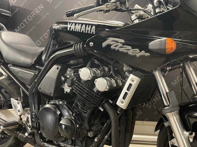 yamaha - fzs-600-fazer