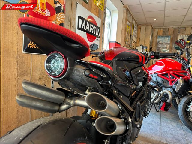 mv-agusta - rush-1000