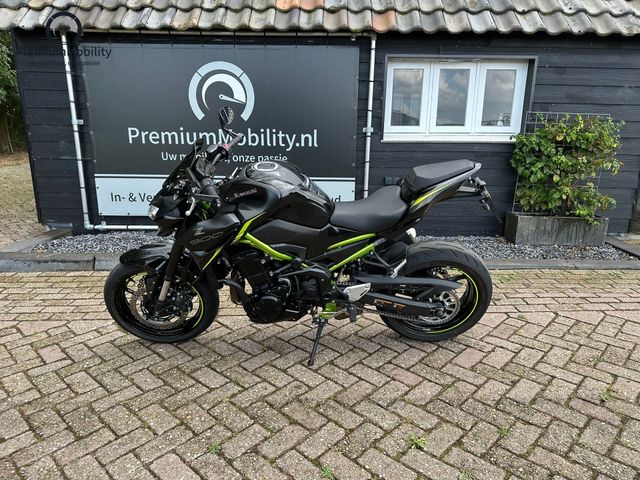 kawasaki - z900