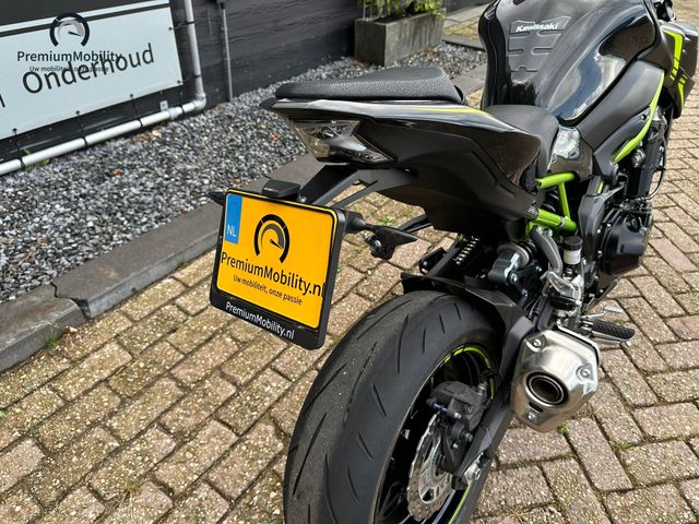 kawasaki - z900