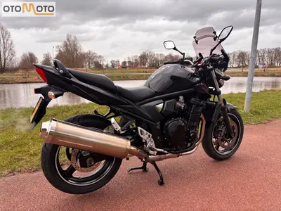 SUZUKI GSF 650 A – foto 2