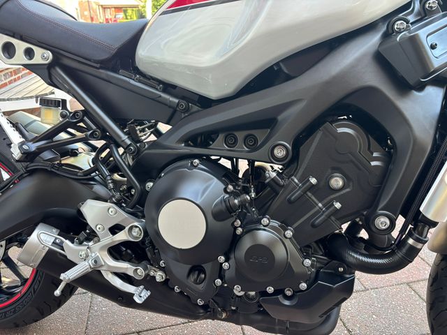 yamaha - xsr-900
