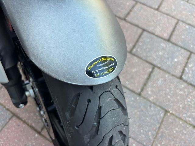 yamaha - xsr-900