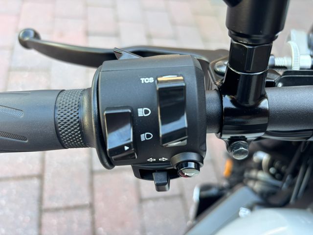 yamaha - xsr-900