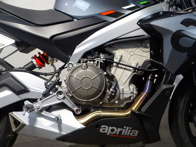 aprilia - tuono-660