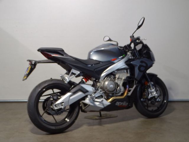 aprilia - tuono-660