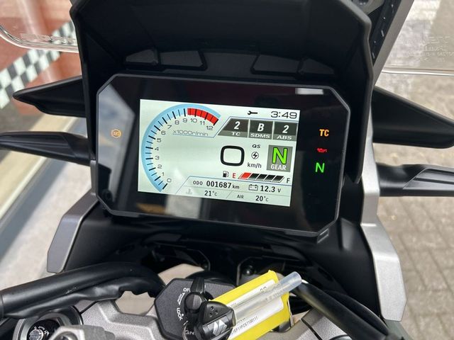suzuki - v-strom-1050