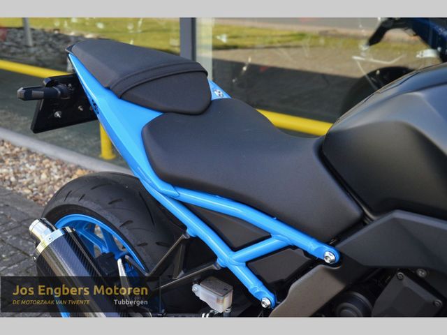 suzuki - gsx-8s