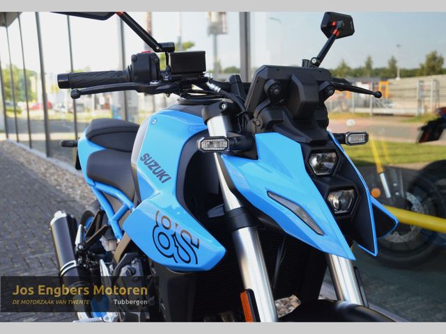 suzuki - gsx-8s