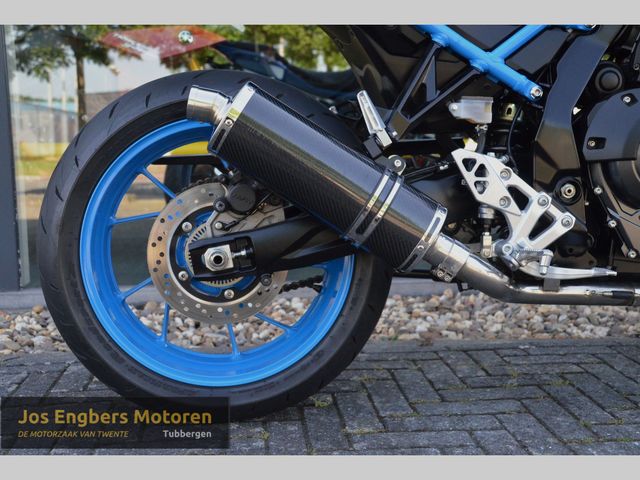 suzuki - gsx-8s