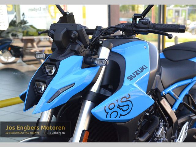 suzuki - gsx-8s