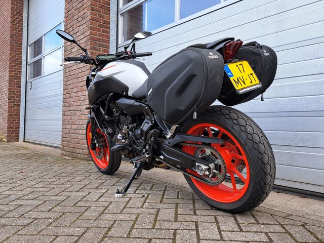 yamaha - mt-07-abs