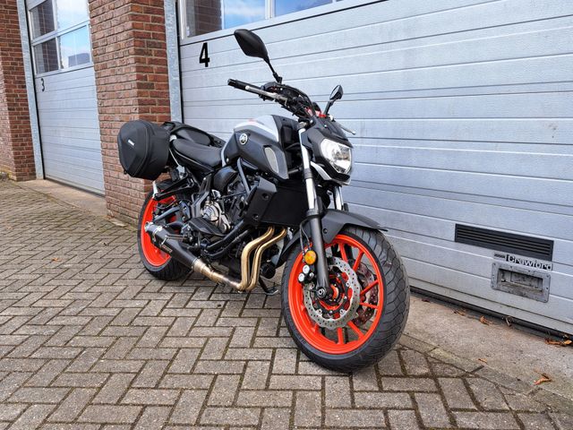 yamaha - mt-07-abs