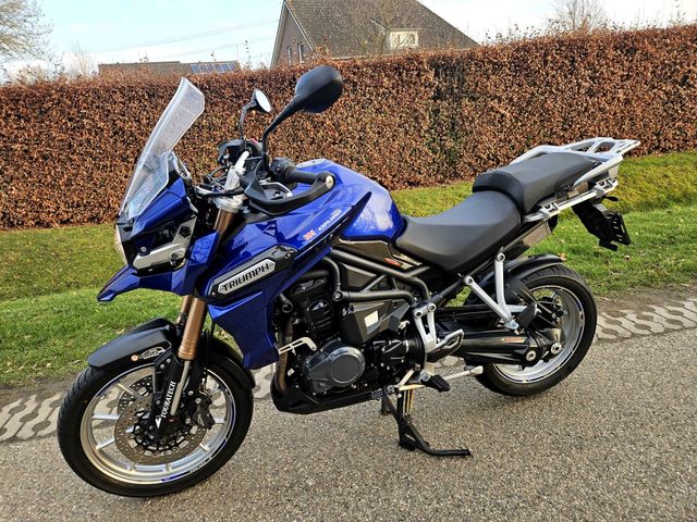 triumph - tiger-explorer