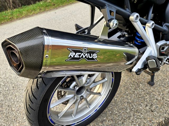 triumph - tiger-explorer