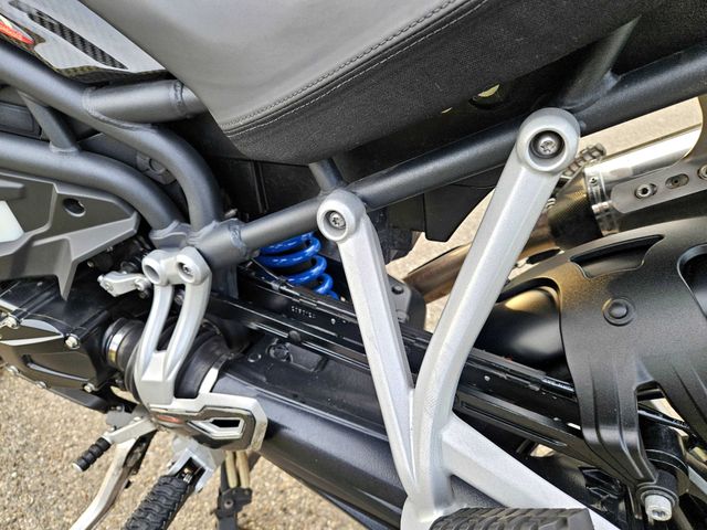 triumph - tiger-explorer