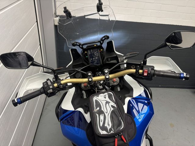 honda - crf-1000-l-africa-twin-adventure-sports