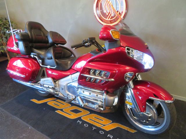 honda - gl-1800-goldwing