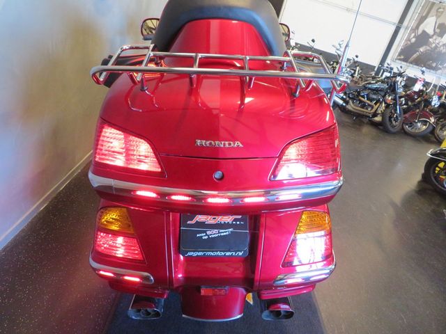 honda - gl-1800-goldwing