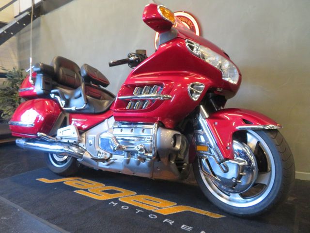 honda - gl-1800-goldwing