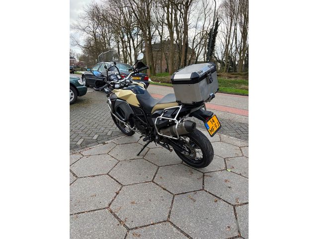 bmw - f-800-gs-adventure