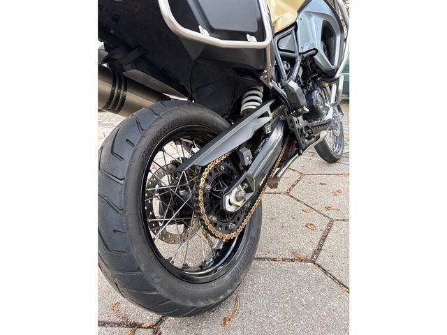 bmw - f-800-gs-adventure