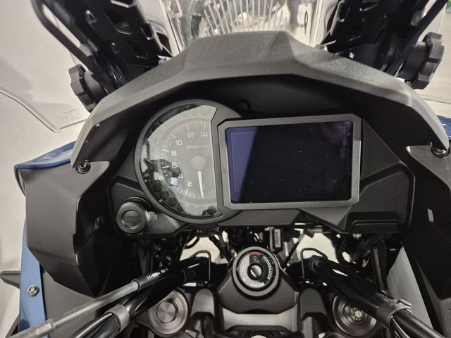 kawasaki - versys-1100-s