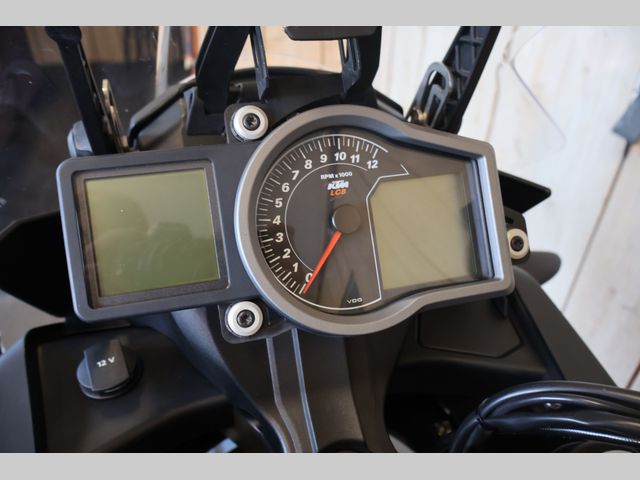 ktm - 1090-adventure
