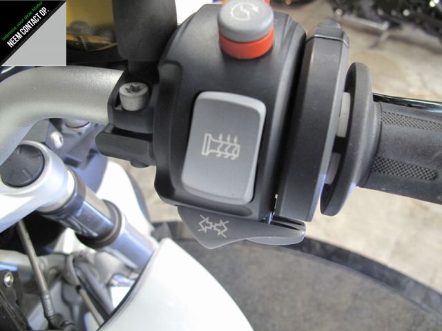 bmw - r-1200-r-abs